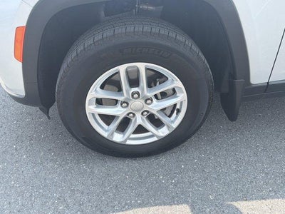 2025 Jeep Grand Cherokee L Laredo X 4x4