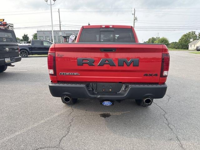 2016 RAM 1500 4WD Crew Cab 5.7 Ft Box Rebel