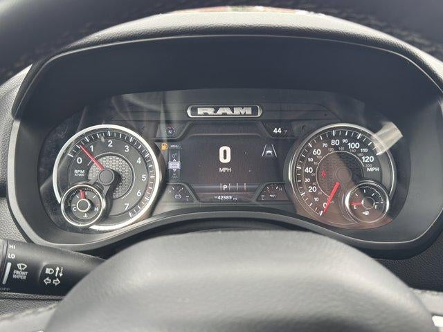 2025 RAM 1500 Big Horn 4x4 Crew Cab 5'7" Box