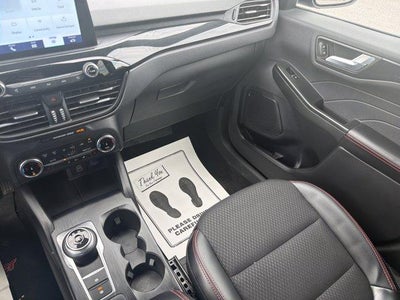 2025 Ford Escape ST-Line Select AWD