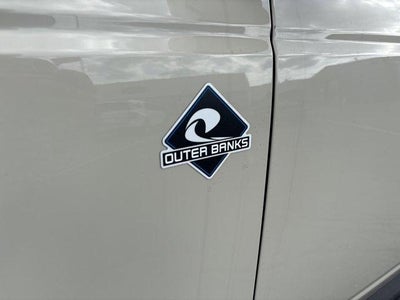 2025 Ford Bronco Outer Banks 4 Door 4x4