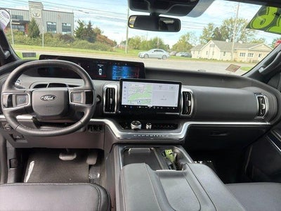 2026 Ford Expedition Max Platinum 4x4