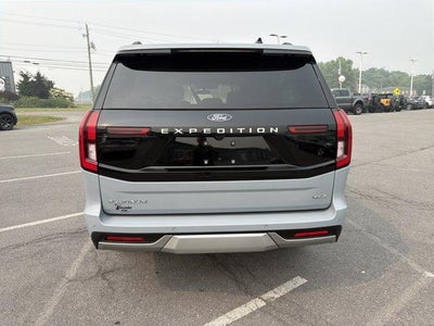 2025 Ford Expedition Max Platinum 4x4