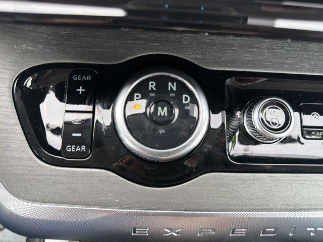 2025 Ford Expedition Max Platinum 4x4