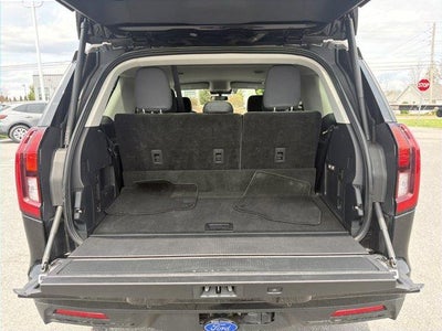2025 Ford Expedition Active 4x4