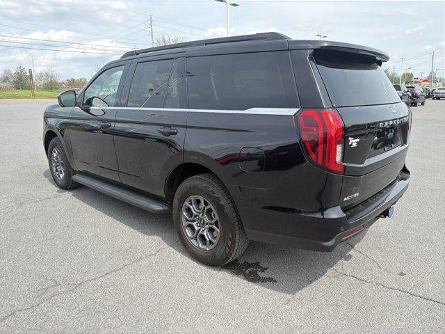 2025 Ford Expedition Active 4x4