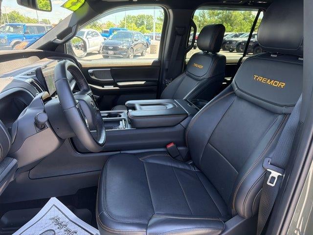 2025 Ford Expedition Tremor 4x4