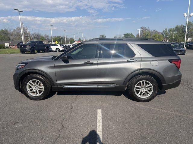 2025 Ford Explorer Active RWD
