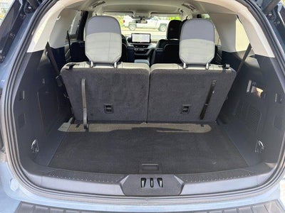 2026 Ford Explorer Active w/100A Pkg 4WD