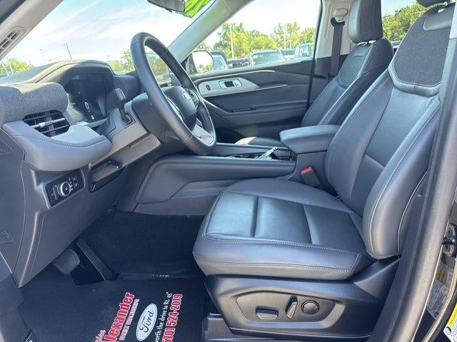 2026 Ford Explorer Active w/200A Pkg 4WD