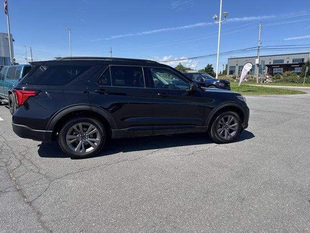 2026 Ford Explorer Active w/200A Pkg 4WD