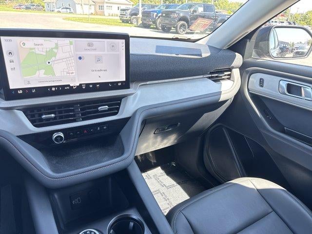 2026 Ford Explorer Active w/200A Pkg 4WD