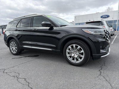2026 Ford Explorer Platinum 4WD