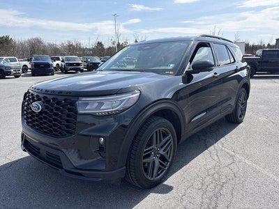 2025 Ford Explorer ST-Line 4WD