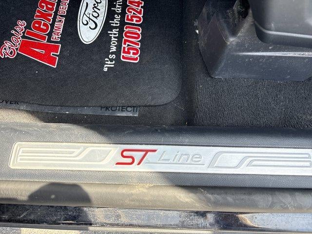 2025 Ford Explorer ST-Line 4WD