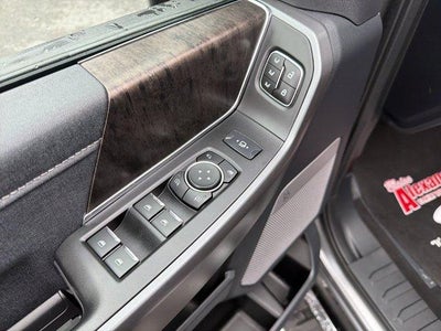 2026 Ford Super Duty F-250 SRW LARIAT 4WD Crew Cab 6.75' Box