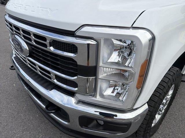 2025 Ford Super Duty F-250 SRW XLT 4WD Crew Cab 6.75' Box