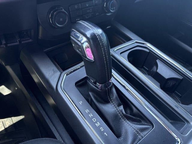 2015 Ford F-150 4WD SuperCrew 5-1/2 Ft Box XLT