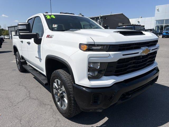 2024 Chevrolet Silverado 2500 HD Double Cab Standard Box 4-Wheel Drive Custom