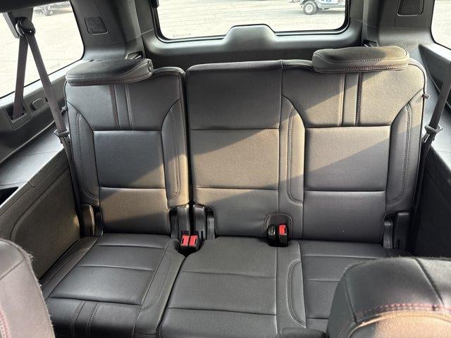 2023 Chevrolet Suburban 4WD RST