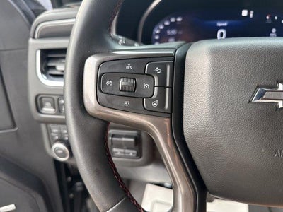 2023 Chevrolet Suburban 4WD RST
