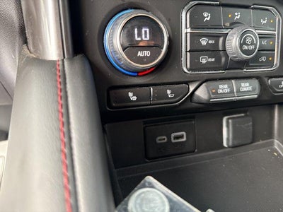 2023 Chevrolet Suburban 4WD RST