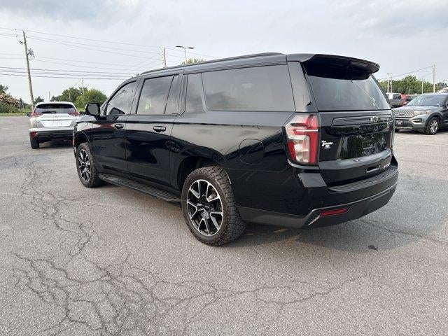2023 Chevrolet Suburban 4WD RST