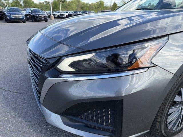 2024 Nissan Altima 2.5 SV Sedan