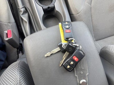 2012 Nissan Frontier 4WD Crew Cab SWB Auto SV