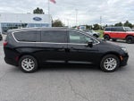 2025 Chrysler Pacifica Select FWD