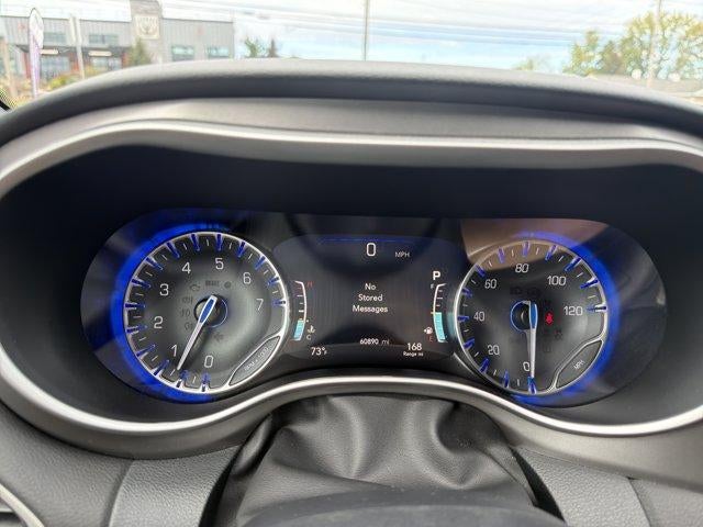 2025 Chrysler Pacifica Select FWD