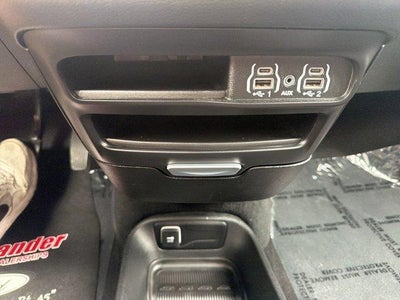 2025 Chrysler Pacifica Select FWD