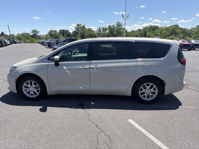 2017 Chrysler Pacifica Touring FWD
