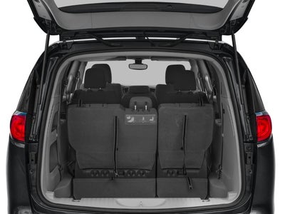 2017 Chrysler Pacifica Touring FWD