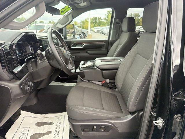 2025 Chevrolet Silverado 2500 HD Crew Cab Standard Box 4-Wheel Drive LT
