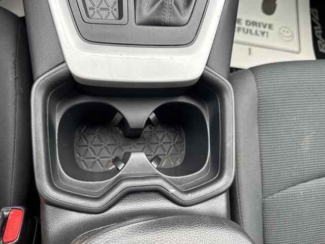 2020 Toyota RAV4 LE AWD (Natl)