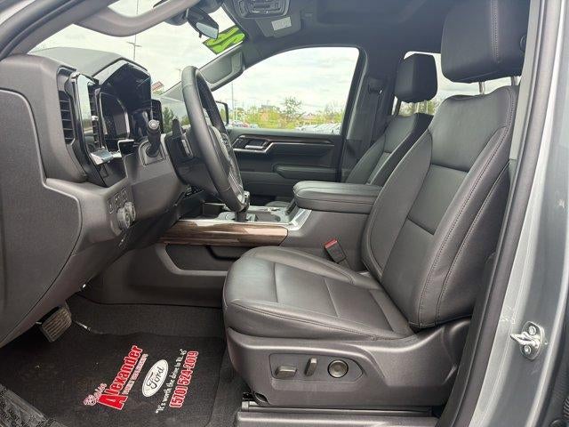 2026 Chevrolet Silverado 1500 Crew Cab Short Box 4-Wheel Drive LT Trail Boss