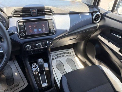 2024 Nissan Versa SV CVT
