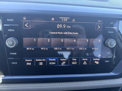 2024 Volkswagen Taos SE FWD