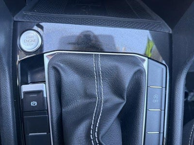 2024 Volkswagen Taos SE FWD