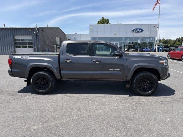 2018 Toyota Tacoma TRD Sport Double Cab 5' Bed V6 4x4 AT (Natl)