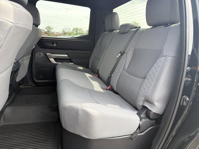 2025 Toyota Tundra 4WD 4WD SR5 CrewMax 5.5' Bed (SE)