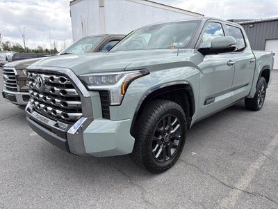 2024 Toyota Tundra 4WD 4WD Platinum CrewMax 5.5' Bed (Natl)