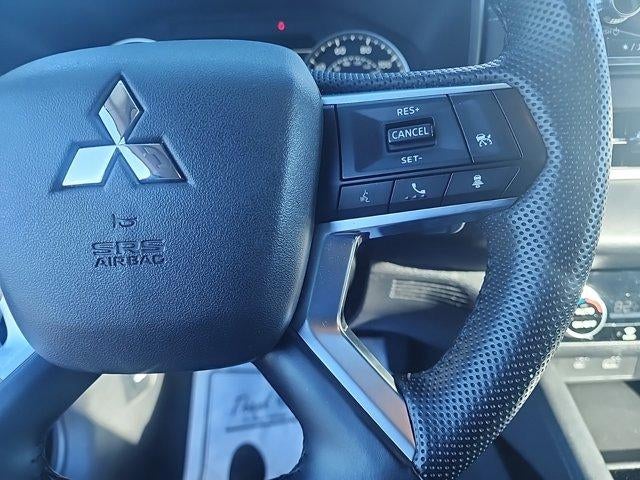 2023 Mitsubishi Outlander SE Special Edition FWD