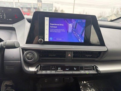 2025 Toyota Prius LE (Natl)