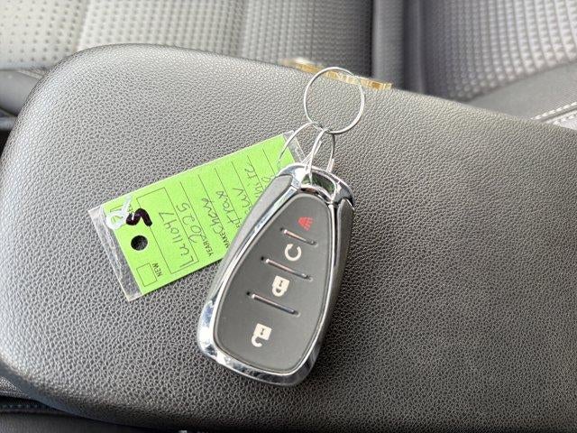 2025 Chevrolet Trax FWD 4dr LT