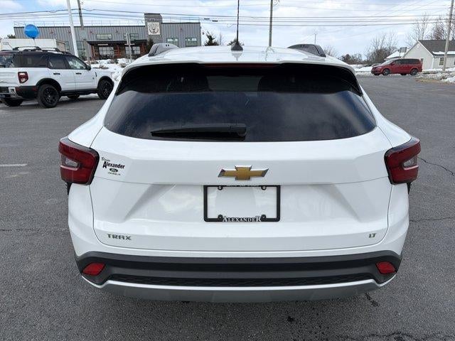 2025 Chevrolet Trax FWD 4dr LT