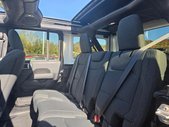 2026 Jeep Wrangler Sahara 4 Door 4x4