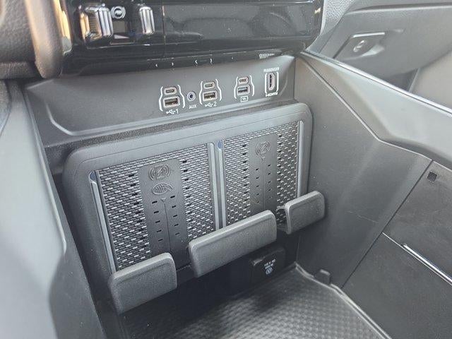 2026 RAM 1500 Laramie 4x4 Crew Cab 5'7" Box