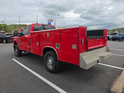 2024 Ford Super Duty F-350 SRW XL 4WD Reg Cab 145" WB 60" CA
